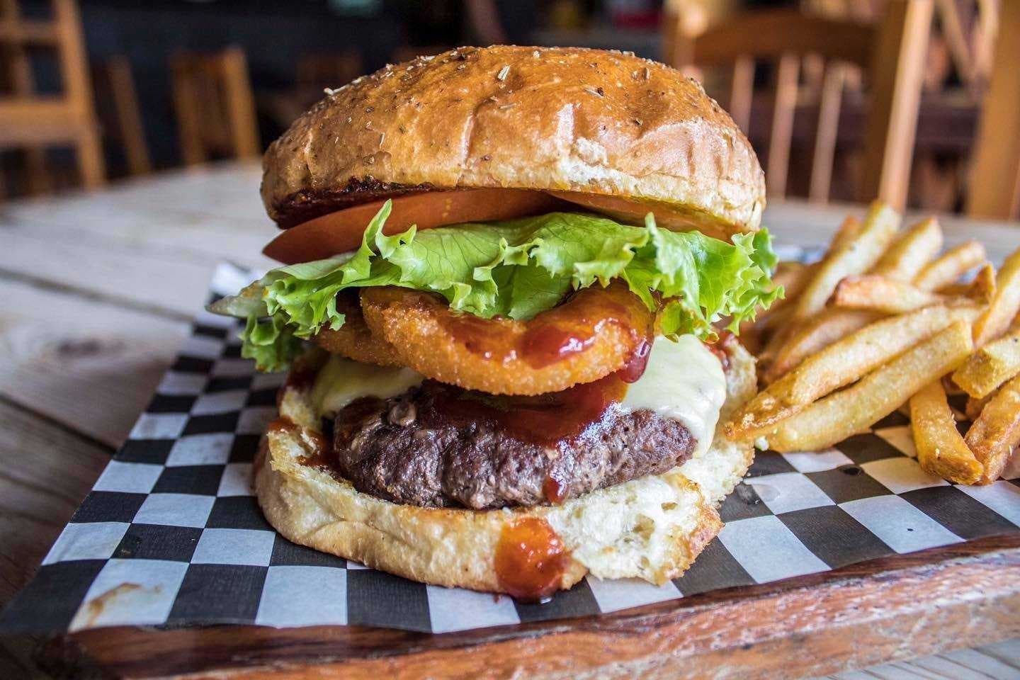 Merendero Lake Burgers